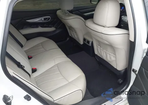 2017 Infiniti Q70L 3.7 z USA, uszkodzony, nr VIN JN1BY1PP2HM170779